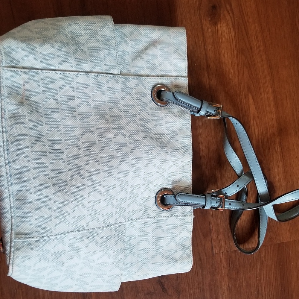 Powder blue Michael kors jet set tote